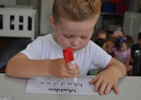 Creative arts and sensory play